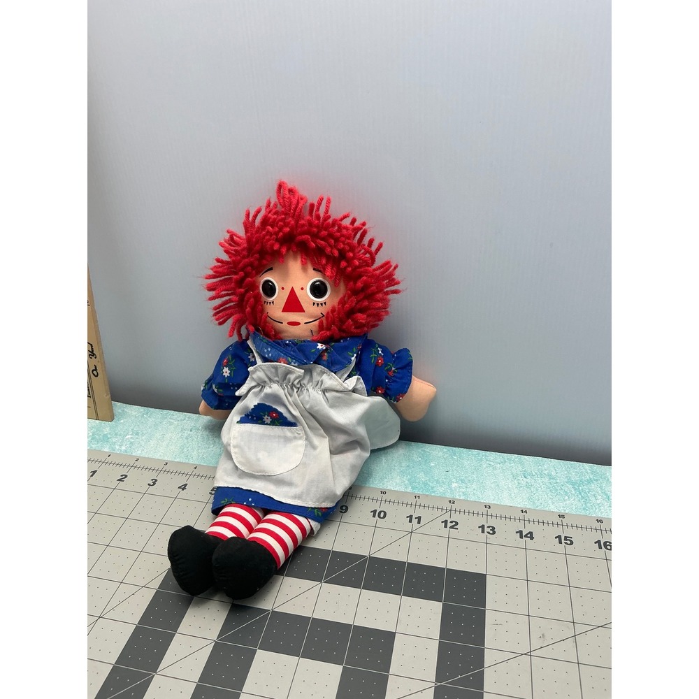 Raggedy Ann Plush Doll 15 Inch Classic Red Yarn Hair Blue Floral Dress Apron - Picture 2 of 6
